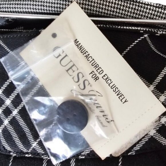 Guess black and white Tiffany plaid bootcut pants size 24 NWT - Picture 4 of 5